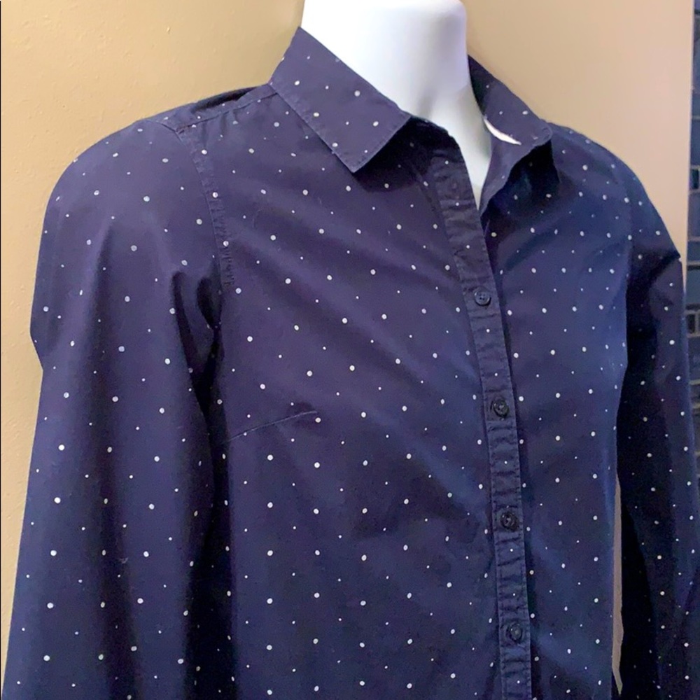 TOMMY HILFIGER Button Down Shirt. Size Small